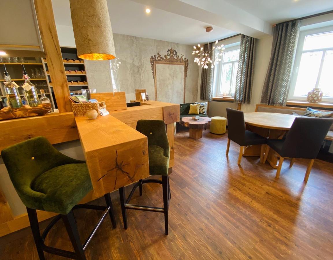 Landgasthaus & Hotel Zur Krone ダーン エクステリア 写真