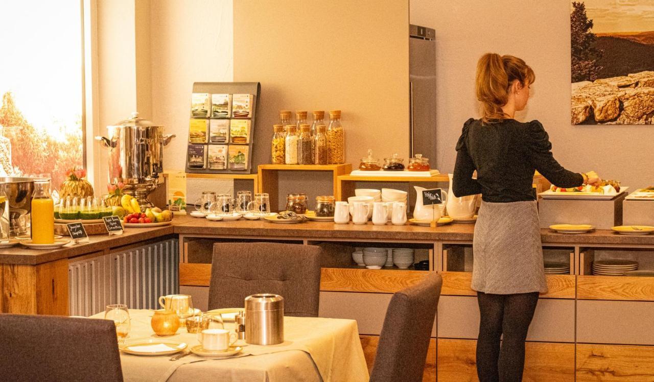 Landgasthaus & Hotel Zur Krone ダーン エクステリア 写真