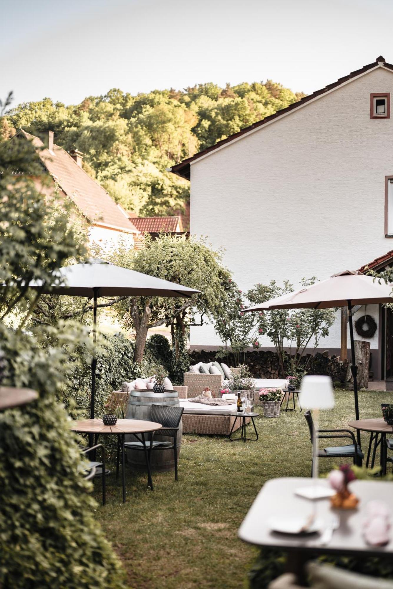 Landgasthaus & Hotel Zur Krone ダーン エクステリア 写真